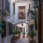 아파트 Apto Nueva Andalucia Puerto Banus Vigilancia 24h