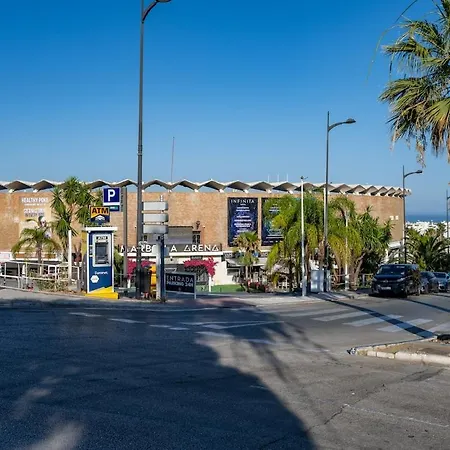 Apto Nueva Andalucia Puerto Banus Vigilancia 24h Apartment *