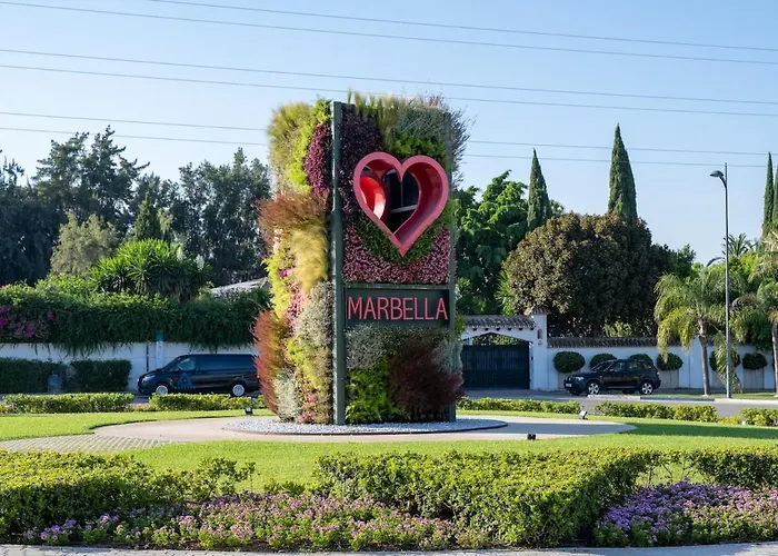 Apto Nueva Andalucia Puerto Banus Vigilancia 24h Lägenhet