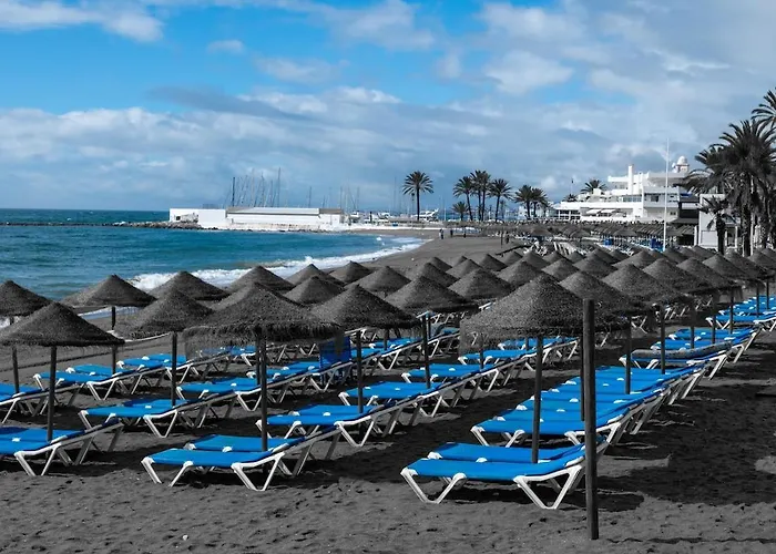 Apto Nueva Andalucia Puerto Banus Vigilancia 24h شقة ماربيا